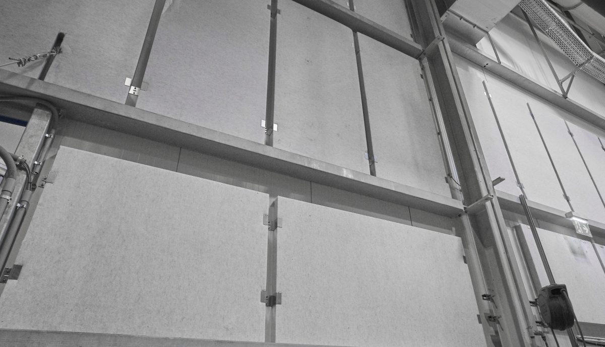 Schallabsorber von Ziegler Schallschutz in Industriehallen bei Schaufler GmbH